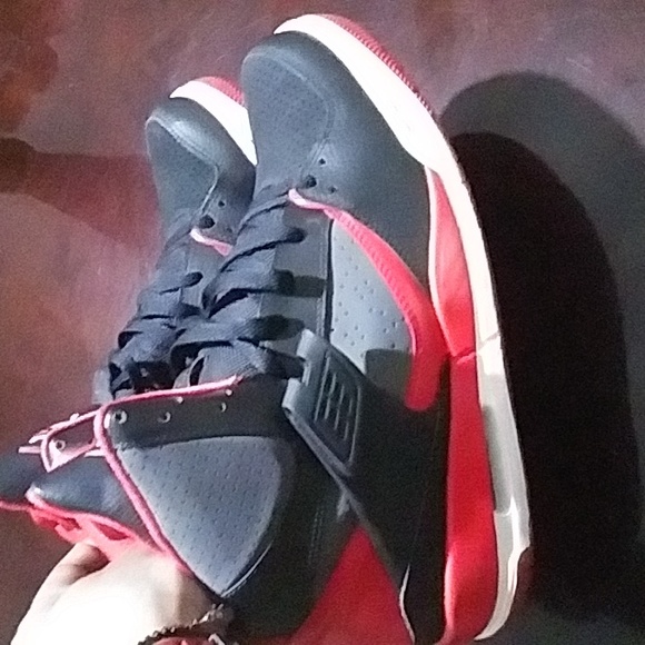 Jordan - Picture 2 of 4